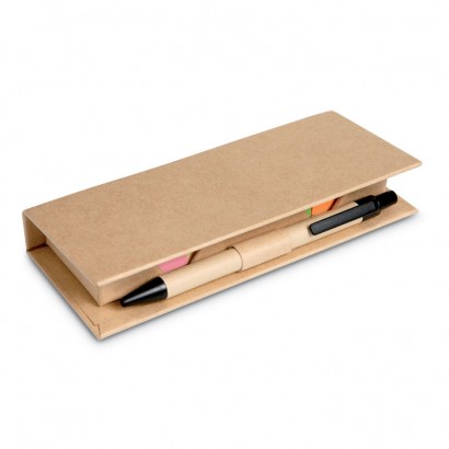 Kartonowe pudełko z linijką i długopisem