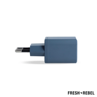 2WC30 I Fresh 'n Rebel Mini Charger USB-C + A PD // 30W kolor dive blue (LT49407-N0048)