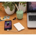 Power bank 5000 mAh, zintegrowany kabel 3 w 1 Power bank 5000 mAh, zintegrowany kabel 3 w 1